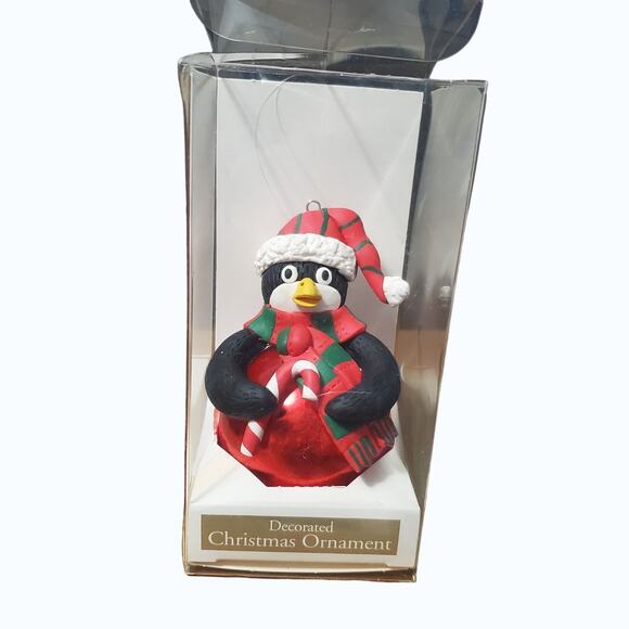 1997 Dayton Hudson Corporation Penguin Ornament 6" Tall Collectible - Picture 1 of 7